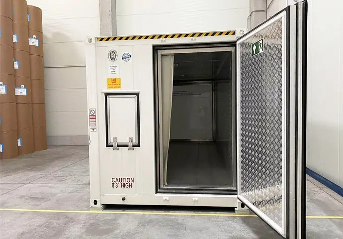 Arctic Ultrafreezer Cold Storage - Ultra Low Temperatures - Refrigerated Containers for Hire_4