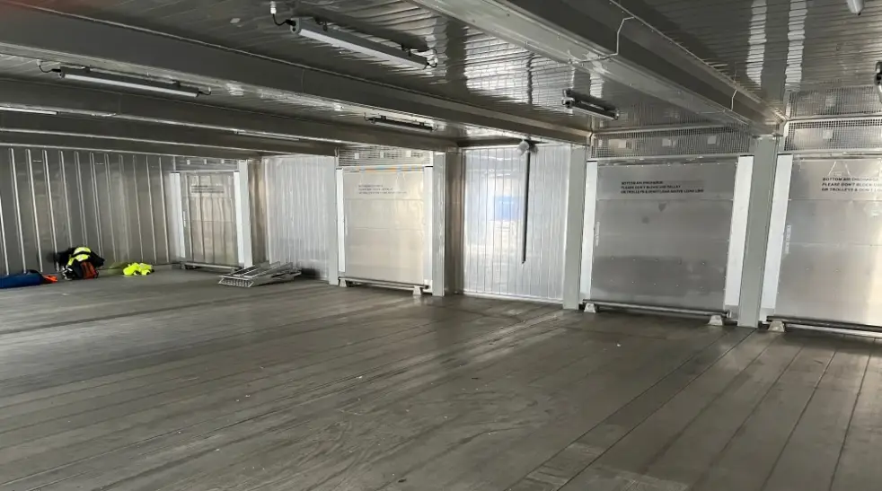 Modulare Kühlcontaineranlage zur Bildung einer SuperStore-Einheit